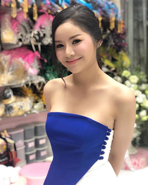 ladyboyguide