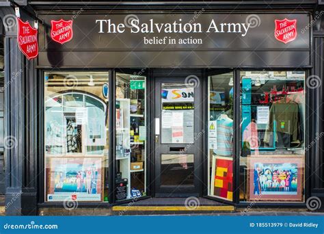 shopthesalvationarmy.com